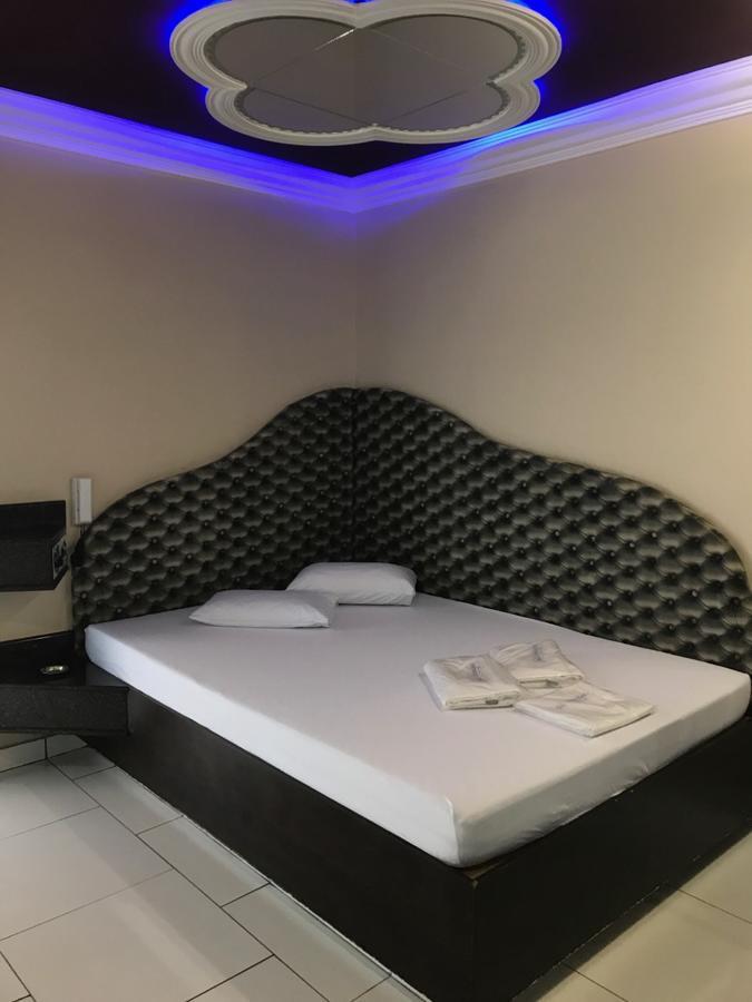 Genus Motel (Adults Only) Uberaba Esterno foto